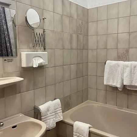 Parkhotel 3*